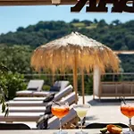 Dom wakacyjny Maison Independante Avec Piscine Partagee, Maleville, 150 M² *