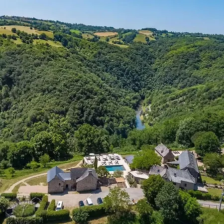 Maison Indépendante Avec Piscine Partagée, Maleville, 150 M² Сasa de vacaciones
