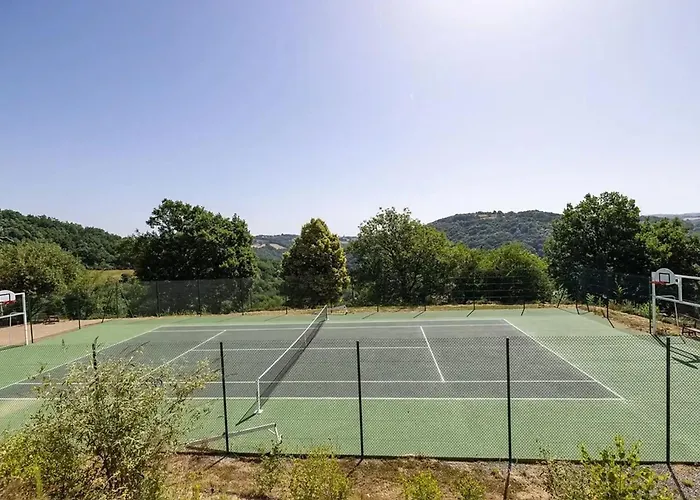 Maison Indépendante Avec Piscine Partagée, Maleville, 150 M² Сasa de vacaciones Maleville